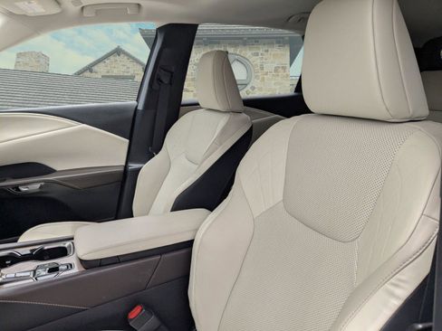 Certified 2024 Lexus RX 350 Premium w/ Accessory Package (K3) FWD image 7
