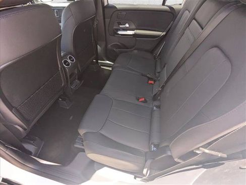 New 2026 Mercedes-Benz GLB 250 image 14