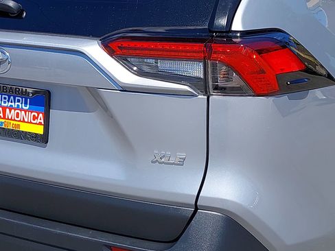 Used 2025 Toyota RAV4 XLE Premium FWD image 35