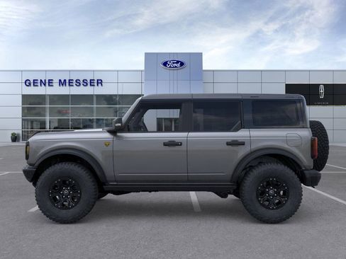 New 2025 Ford Bronco Badlands image 25