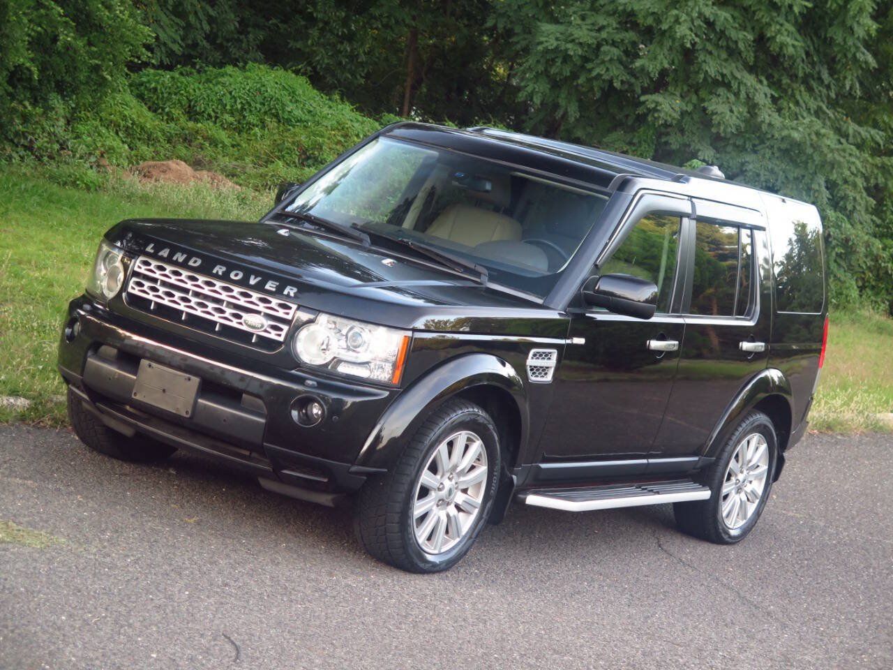 Used 2012 Land Rover LR4 HSE LUX w/ Luxury Pkg AWD/4WD image 28