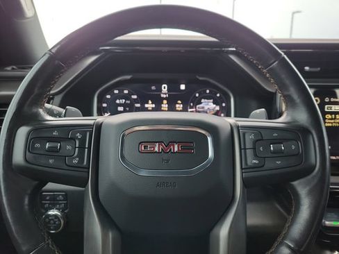 Used 2023 GMC Sierra 1500 AT4 w/ Technology Package AWD/4WD image 10
