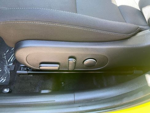 Used 2025 Hyundai Kona SEL image 23