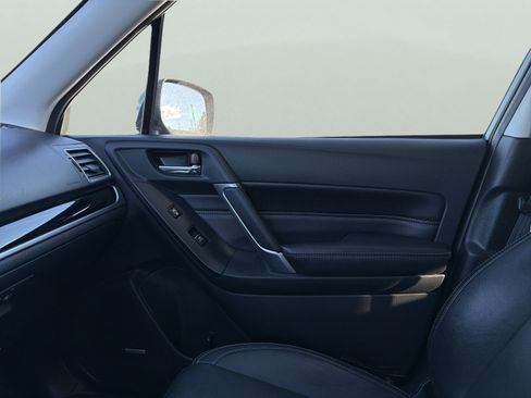 Used 2017 Subaru Forester 2.5i Touring image 29