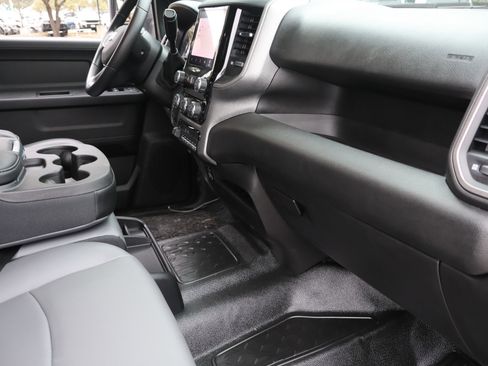 New 2026 RAM 5500 Tradesman w/ Chrome Appearance Group image 35