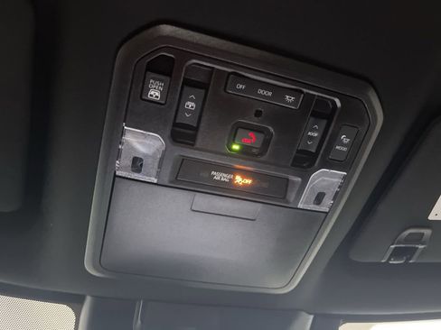 Certified 2025 Toyota Tundra Platinum AWD/4WD image 76