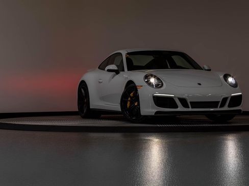 Used 2019 Porsche 911 Carrera GTS RWD image 23