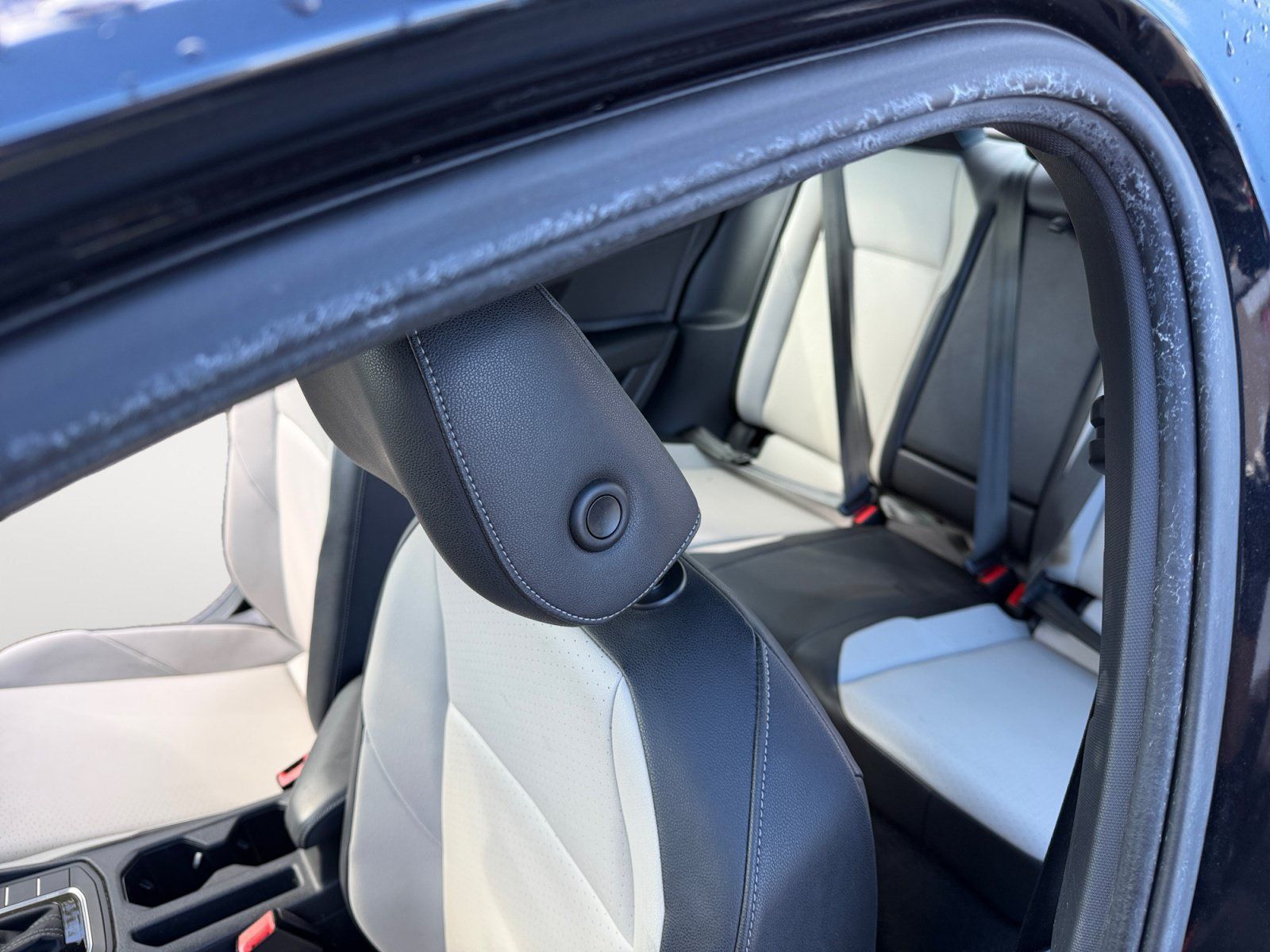 Used 2019 Volkswagen Jetta R-Line FWD image 13