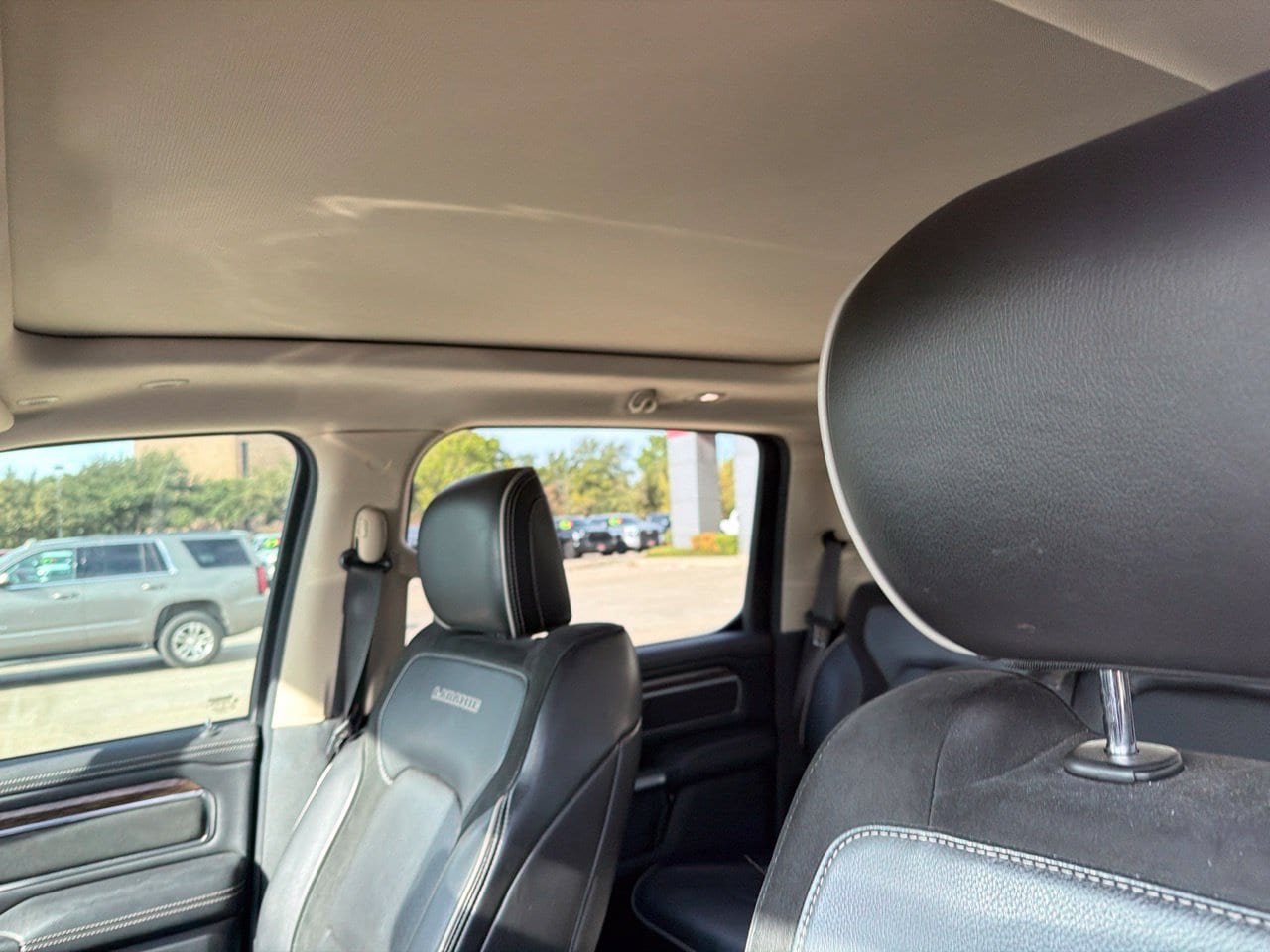 Used 2019 RAM 1500 Laramie RWD image 11