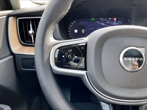 Certified 2026 Volvo XC60 B5 Plus w/ Protection Package Premier AWD/4WD image 11