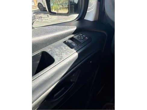 Used 2024 Mercedes-Benz Sprinter 2500 w/ Acoustic Package image 16