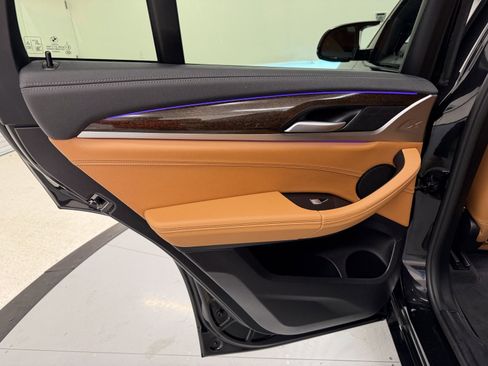 Used 2024 BMW X4 M40i w/ Premium Package image 45