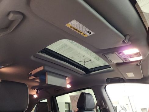 Used 2023 Honda Odyssey Elite image 40