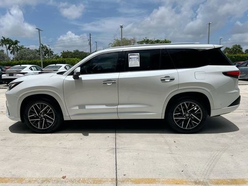 Certified 2024 Lexus TX 350 FWD w/ Captains Chair Package image 4
