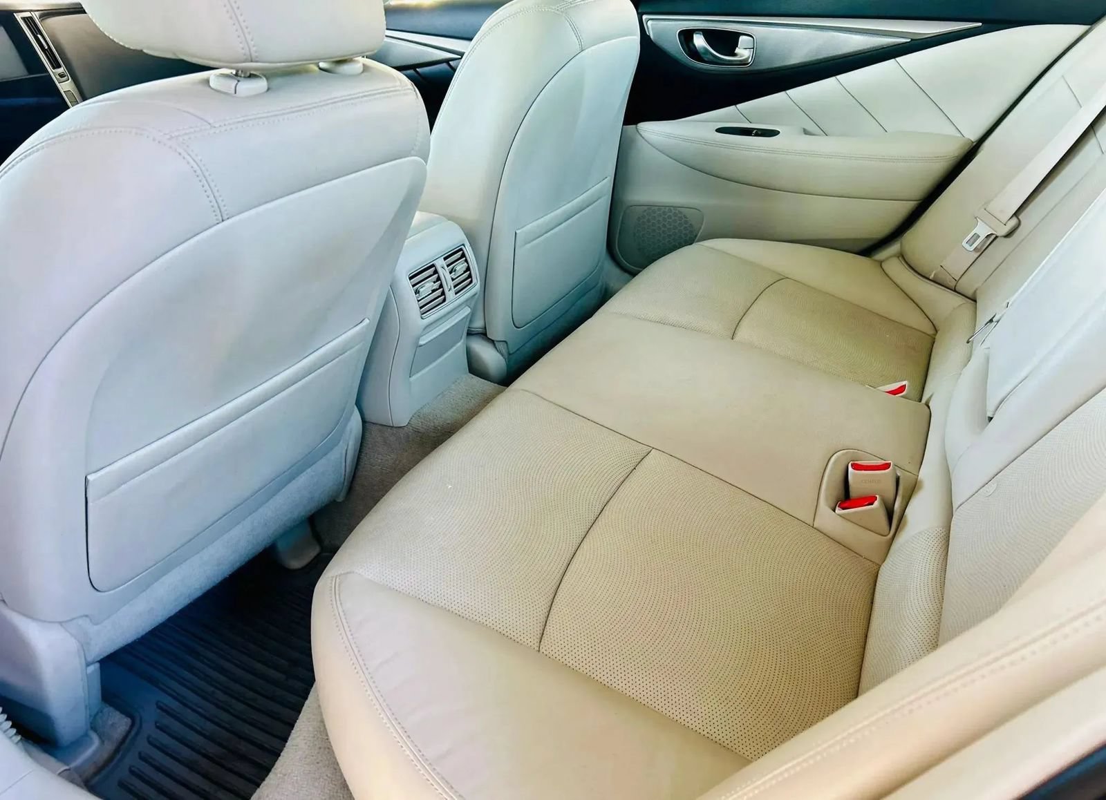 Used 2014 INFINITI Q50 Premium w/ Navigation Package AWD/4WD image 14