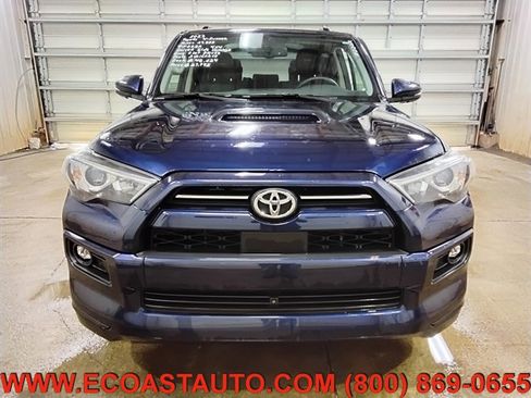 Used 2023 Toyota 4Runner TRD Sport w/ Technology Package image 7