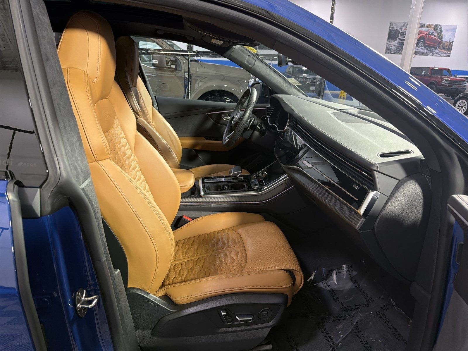 Used 2025 Audi RS Q8 performance AWD/4WD image 24