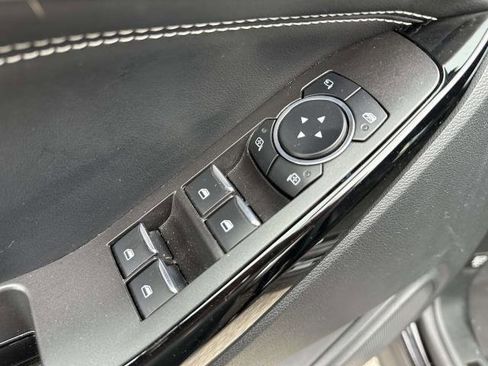 Used 2023 Ford Explorer ST image 7