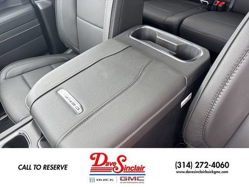 New 2026 GMC Sierra 3500 Denali w/ Denali Reserve Package AWD/4WD image 21