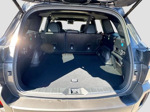 New 2026 Subaru Outback Limited AWD/4WD image 32