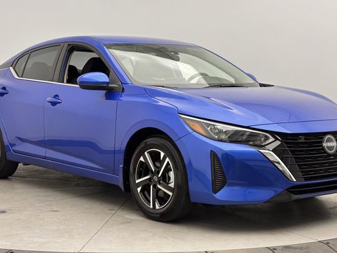 Used 2025 Nissan Sentra SV w/ All-Weather Package FWD image 3