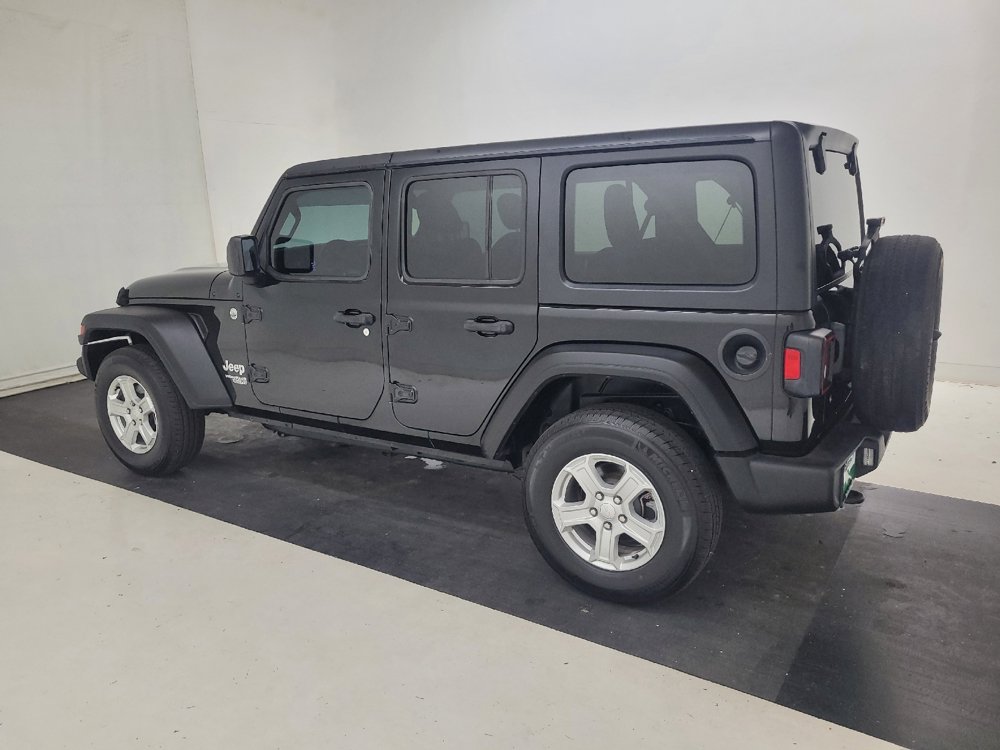 Used 2019 Jeep Wrangler Unlimited Sport S AWD/4WD image 3