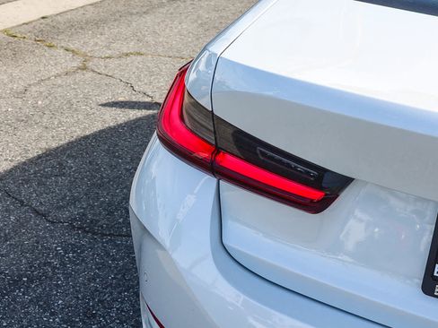 Used 2025 BMW 330i Sedan image 7