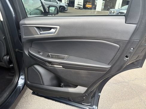 Used 2024 Ford Edge SEL w/ Convenience Package AWD/4WD image 16