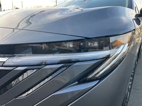 New 2026 Nissan Sentra SV w/ SV Convenience Package FWD image 14