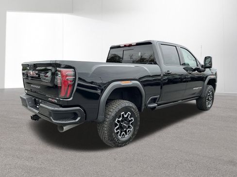 New 2026 GMC Sierra 2500 AT4X AWD/4WD image 4