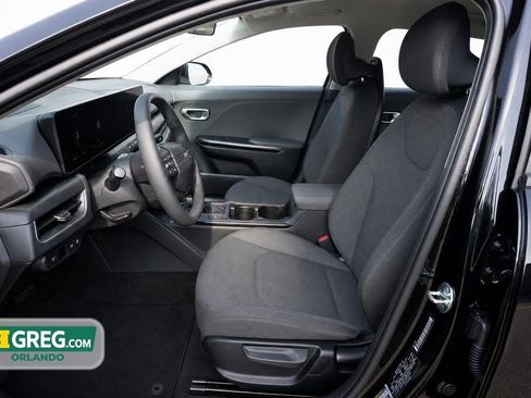 Used 2025 Kia K4 FWD image 10