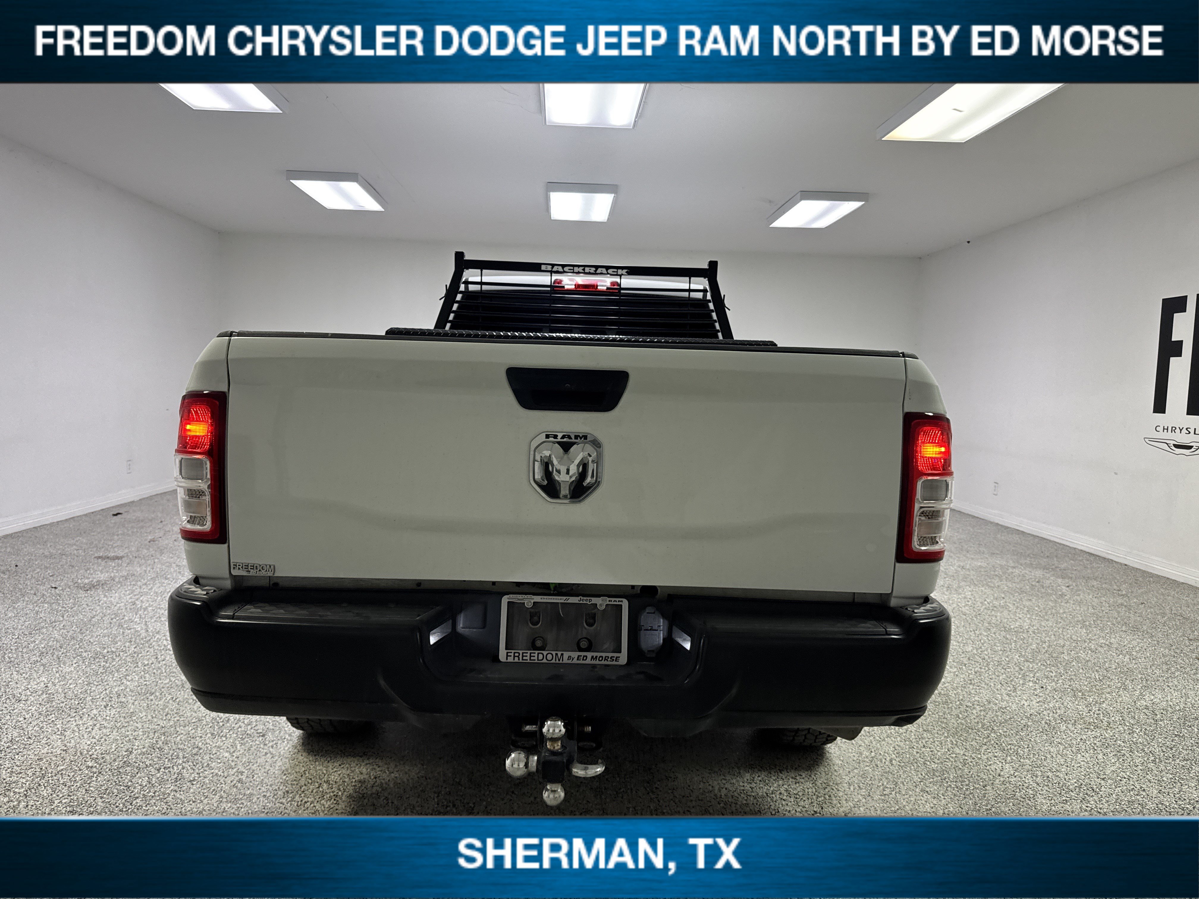 Used 2022 RAM 2500 Tradesman RWD image 5