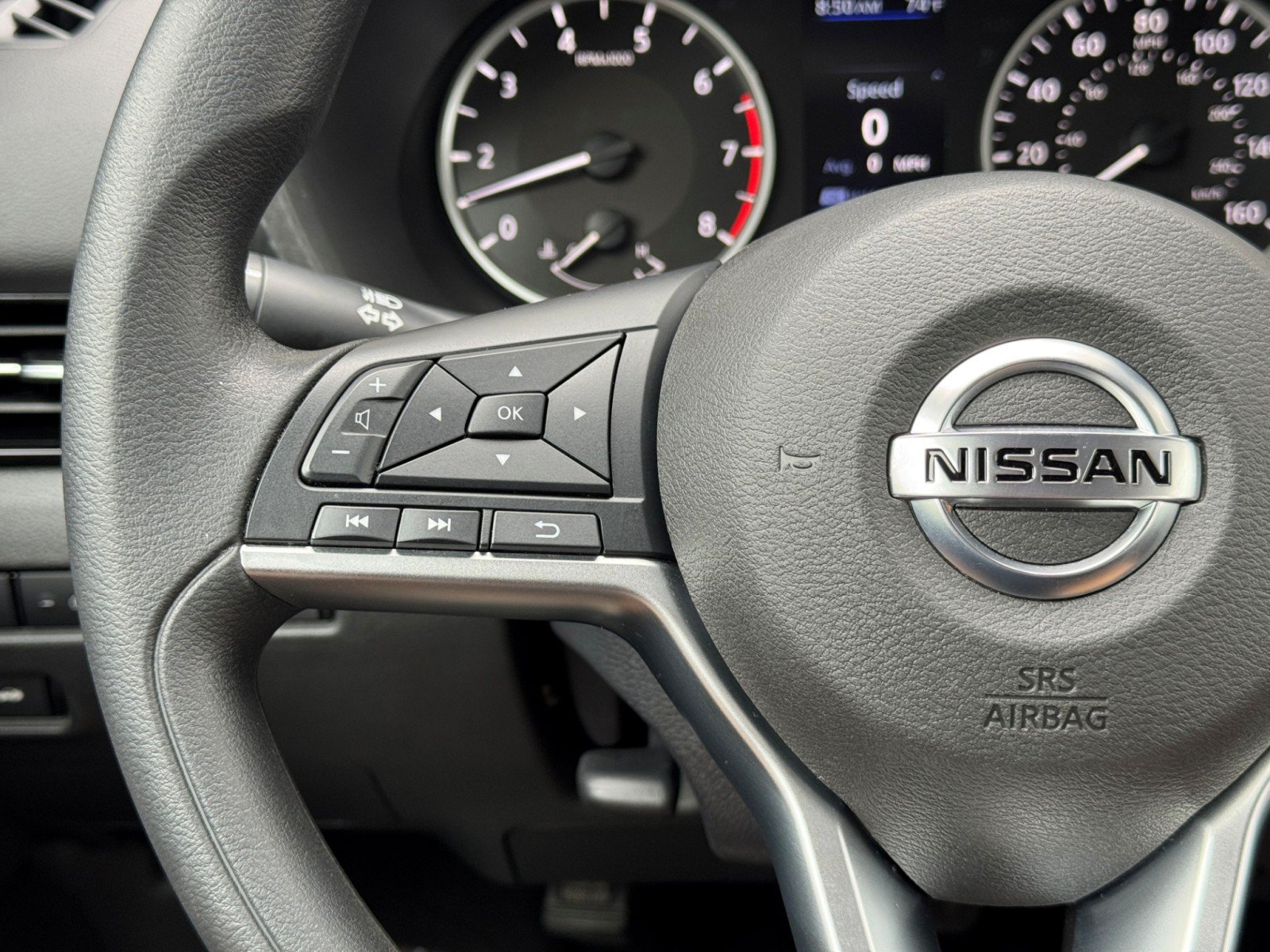 Used 2020 Nissan Sentra S FWD image 19