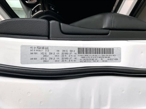 Used 2019 Jeep Grand Cherokee Limited w/ Luxury Group II AWD/4WD image 18