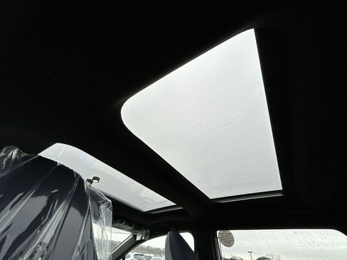 Used 2024 Subaru Solterra Touring image 14