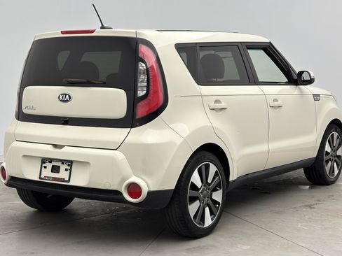 Used 2016 Kia Soul ! w/ Umber Package 1 FWD image 7