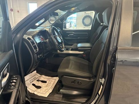 Used 2019 RAM 1500 Big Horn RWD image 21