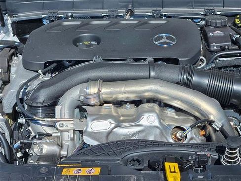 New 2026 Mercedes-Benz GLB 250 image 16
