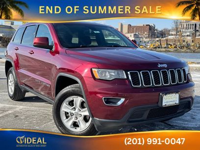 Used 2017 Jeep Grand Cherokee Laredo w/ Quick Order Package 23E