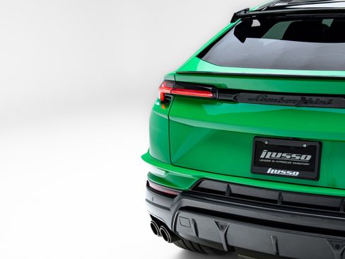 Used 2023 Lamborghini Urus Performante AWD/4WD image 33