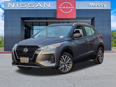 Used 2024 Nissan Kicks SV