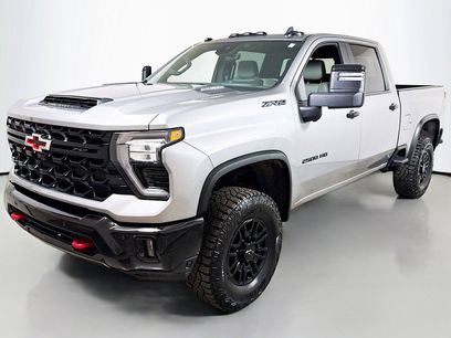 Certified 2026 Chevrolet Silverado 2500 ZR2 w/ LPO, Dark Essentials Package