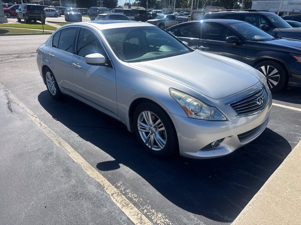 Used 2013 INFINITI G37 Journey w/ Premium Pkg RWD image 1