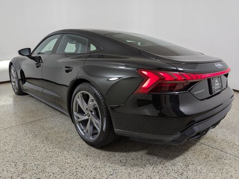 Used 2023 Audi e-tron GT Premium Plus AWD/4WD image 5