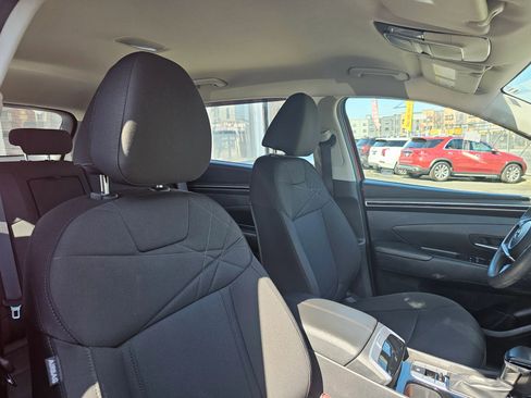 Used 2022 Hyundai Tucson SE FWD image 14
