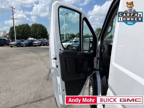 Used 2024 RAM ProMaster 2500 w/ Convenience Group FWD image 19