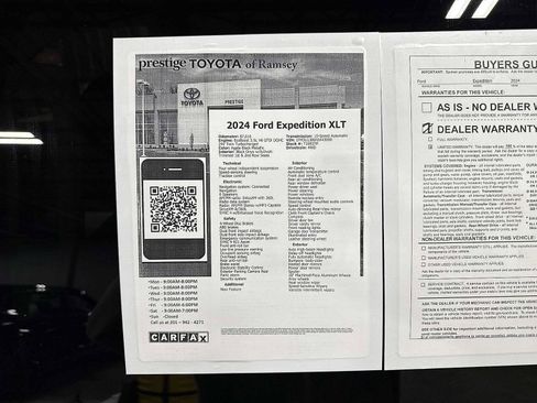 Used 2024 Ford Expedition XLT image 13