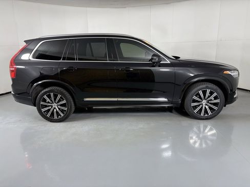 Used 2024 Volvo XC90 B6 Plus w/ Protection Package Premier image 9