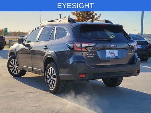 Certified 2025 Subaru Outback Premium image 3