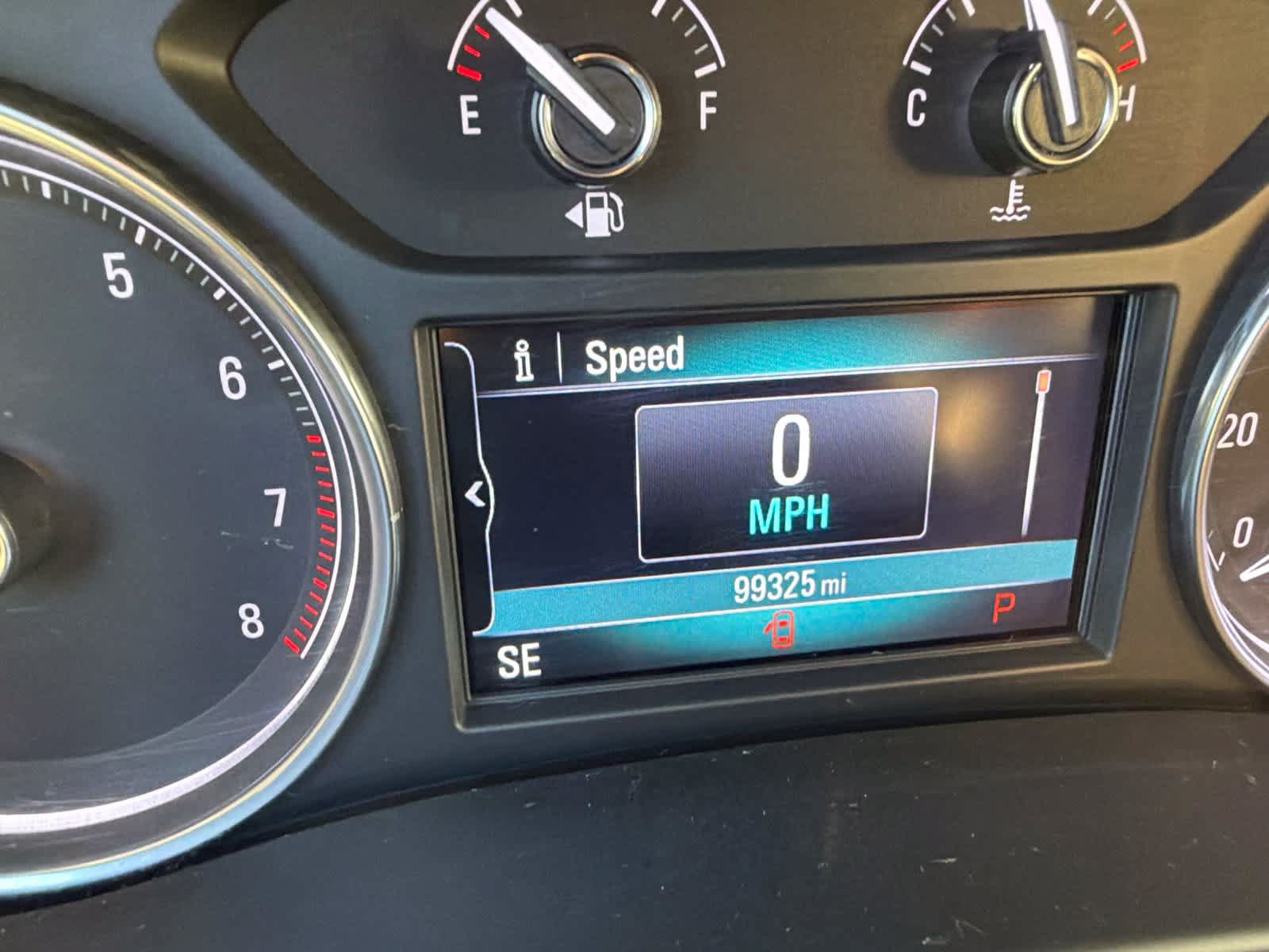 Used 2018 Buick Enclave FWD image 25